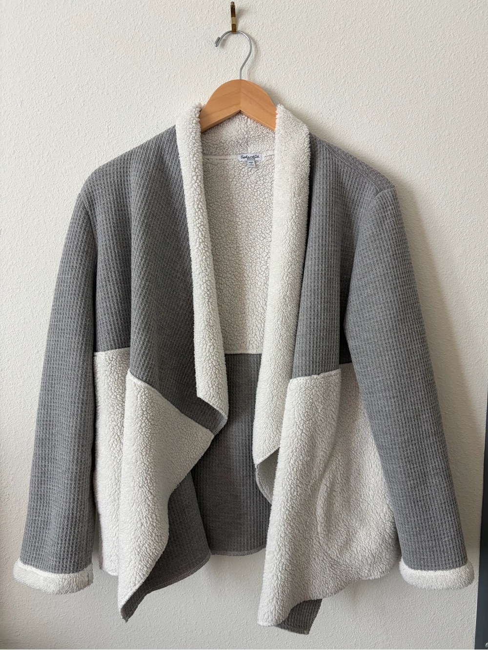 Splendid Gray Sherpa Waffle Knit Waterfall Cardigan Size M